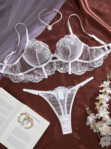 ❤️Pack of 3 Valentine’s Day Black Forest Lace Lingerie Set – Sexy Embroidered Mesh Outfit for Women